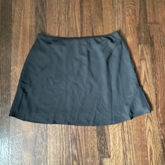 Target wild fable NWT black 90s style mini skirt - Picture 4 of 4